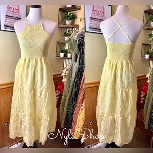 🌷Brand New halter eyelet dress fully embroidered can fit Sm up to M price firm!
